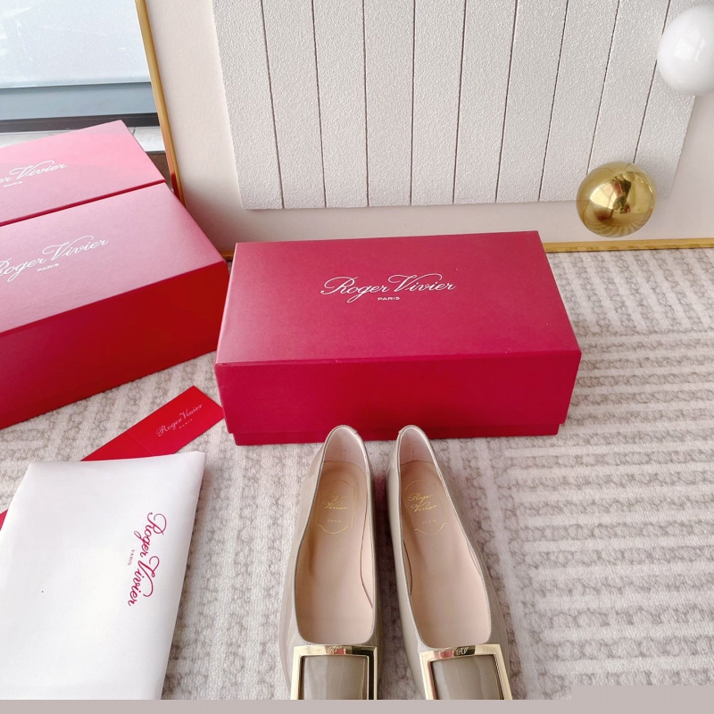 roger u1u1er flat shoes